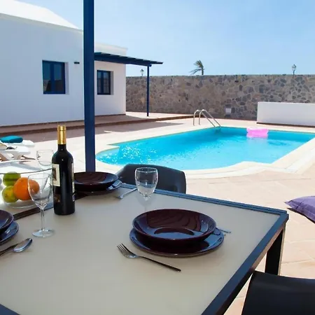 Villa Rubicon I *